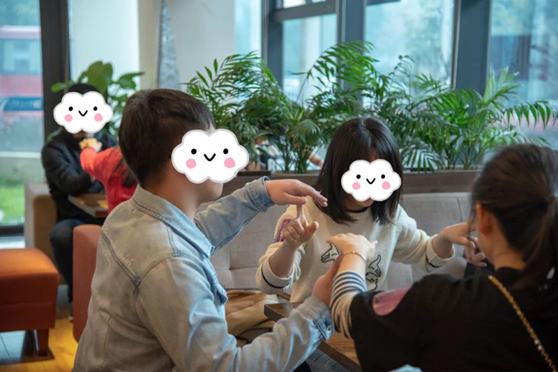 遇見(jiàn)春天遇見(jiàn)你——“親青戀”上演浙農(nóng)專(zhuān)場(chǎng)